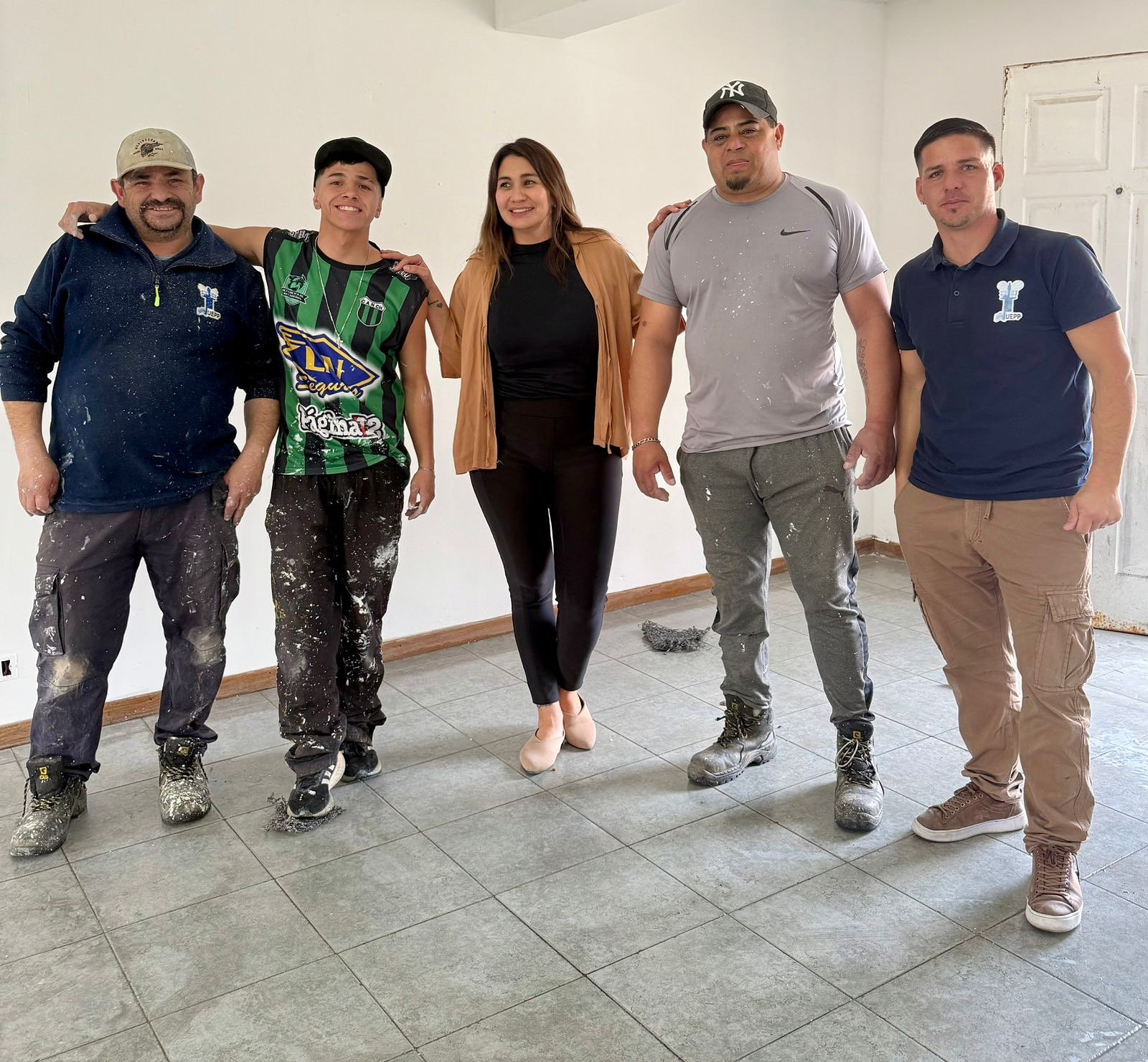 Agradecemos el arduo trabajo de nuestro equipo de mantenimiento de la UEPP
